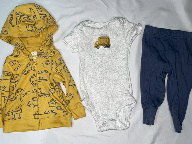 Carter’s Child of Mine Baby Boy Outfit set 3-6 months 3 pc Hoodie Bodysuit pants