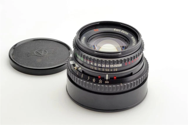 Carl Zeiss f. Hasselblad 500 C Planar 2.8/80mm Black T* (1679764193)