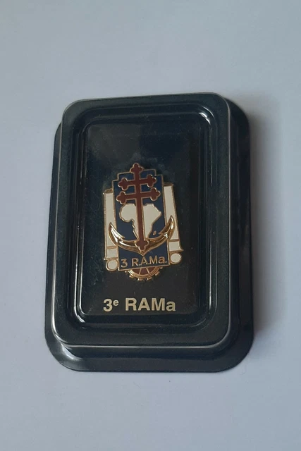 INSIGNE ARTHUS BERTRAND - Atlas / 3eme RAMa Régiment d'Artillerie de ...