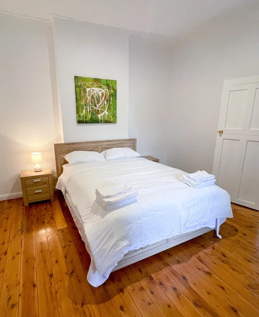 short stay Granville/Rosehill 5 bedrooms 2 bathrooms fully furnished just move i