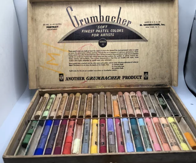 Vintage GRUMBACHER Soft Pastels Box of 40 Portrait Set Art Colors Set #4 Used