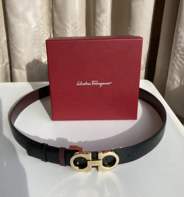 Salvatore Ferragamo ladies gancini Reversible Leather belt Black Wine Gold 90cm