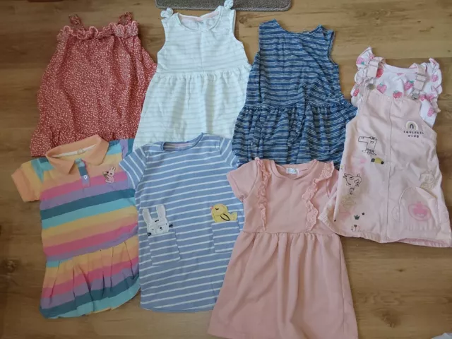 Girls Age 3-4 Years Large Pretty Summer Dress Bundle