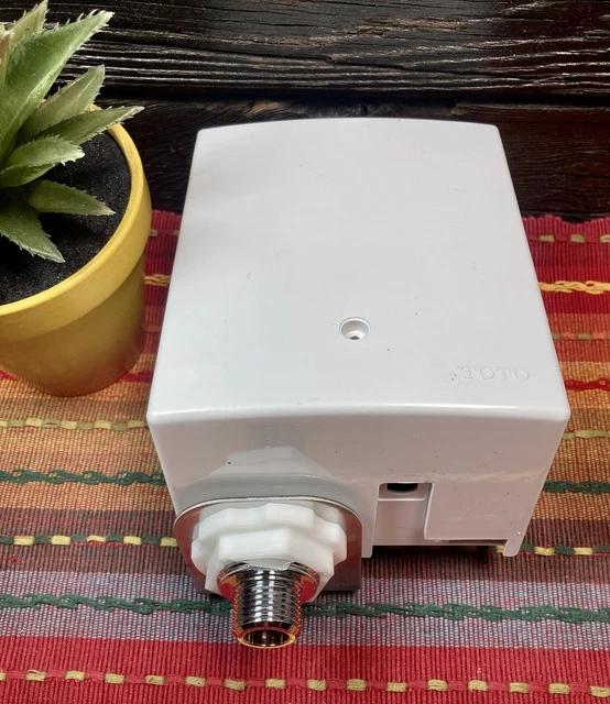 TOTO TELC101R-D10E EcoPower® 1 gpm Electronic Faucet Controller w Battery Backup