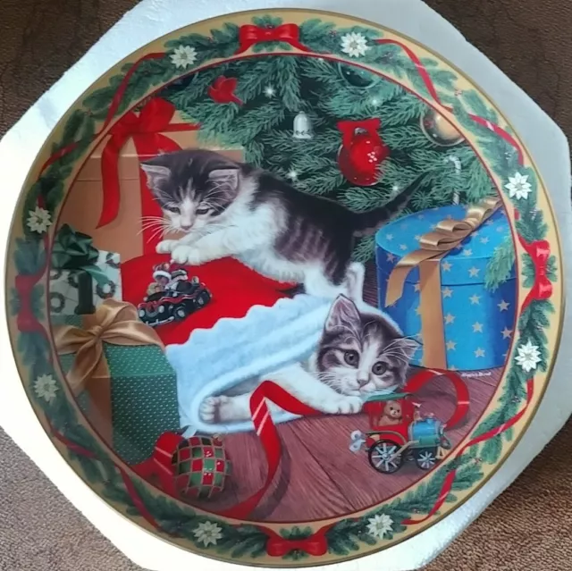 Bradford Exchange 1994 Santas Little Helpers Plate 3346A Stocking Stuffers COA