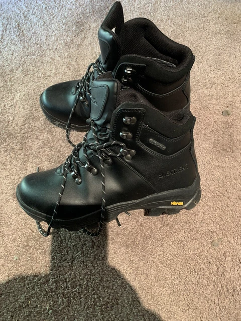breacon womens waterproof vibram boots