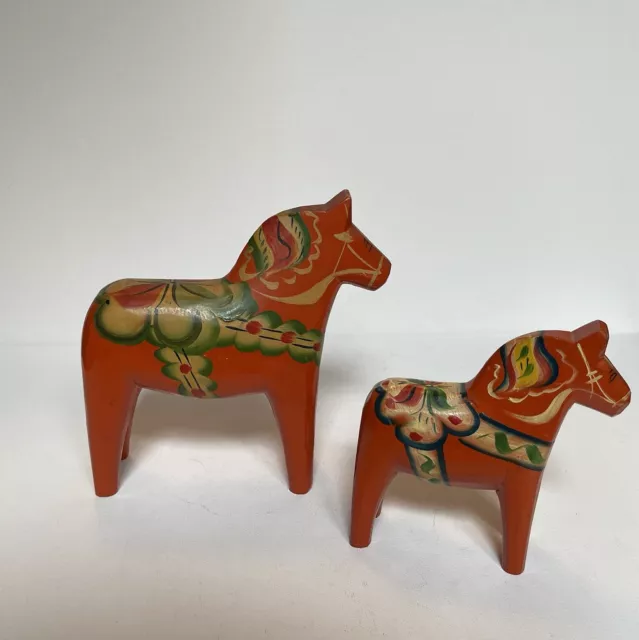 Vintage Hand Carved Olsson Swedish Red dala Horses AKTA DALAHEMSLOJD Small/Large