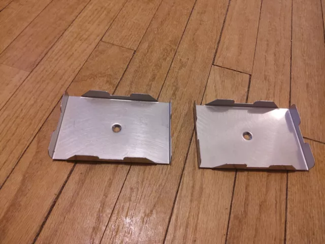 Set of 2 plate clamps for orbital shaker GUC