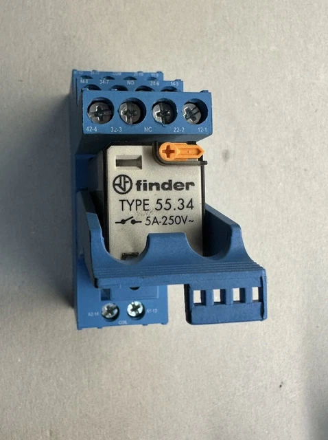 Finder 55.34.8.230.0040 Industrie-Relais in Finder Sockel 94.94.3