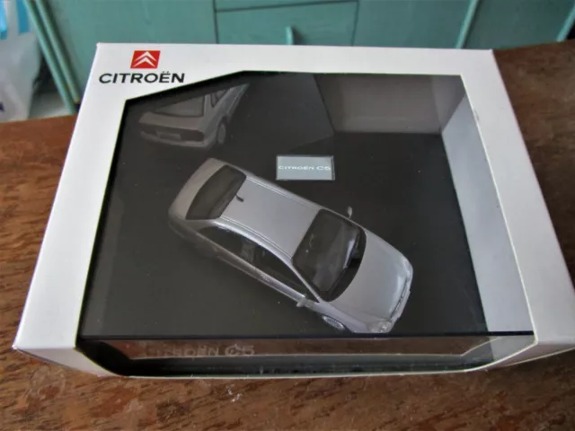 Norev 1/43, Citroen C5 Berline Gris Metal