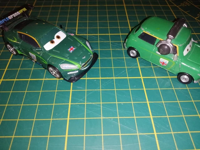 lot de  voitures cars disney pixar  mattel metal  d occasion