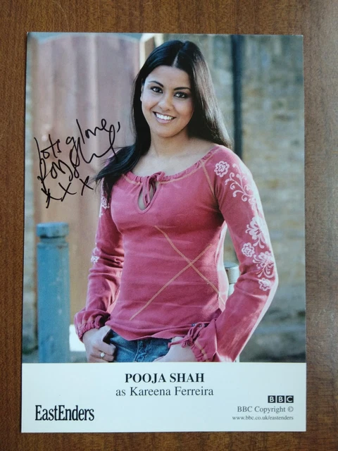 POOJA SHAH *Kareena Ferreira* EASTENDERS HAND SIGNED AUTOGRAPH CAST PHOTO CARD