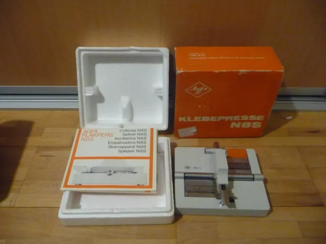 Colleuse Agfa klebepress N8S pour film super 8