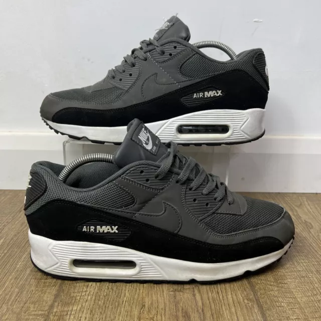 Nike Air Max 90 Size Mens UK 9 Comfort Trainers