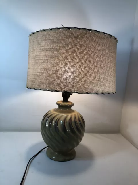 Vtg Ceramic TABLE LAMP MCM MidCentury Modern Burgundy & Tan Swirl Drip Glaze 21”