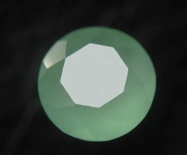 GRÜNER CHALCEDON  -  ROUND FACET  -  7 mm