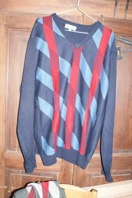 Pull homme moderne hotsell