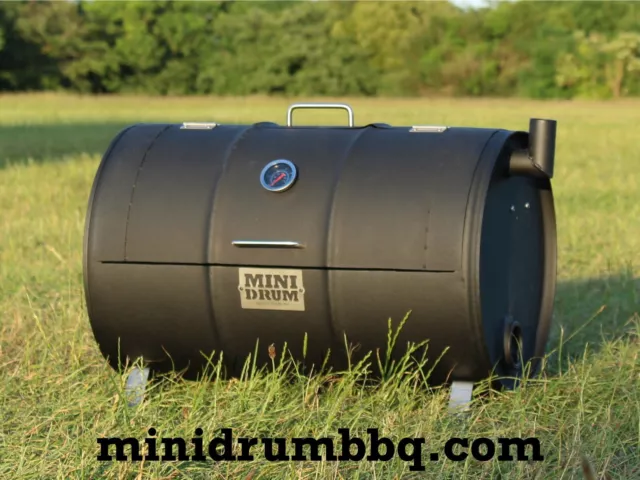 MiniDrum BBQ - upcycled barbecue smoker oil drum barrel portable charcoal