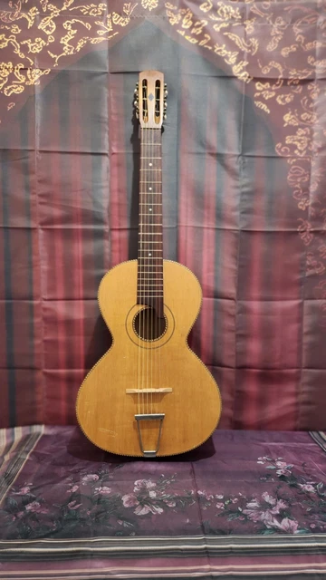Guitares acoustiques, Guitares, basses, accessoires, Instruments 