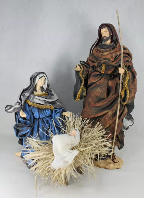 Figurines de Crèche Maria Josef Jésus Avec Peint Tissus Vêtu 40cm Neuf