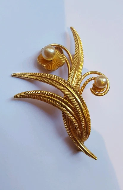 Broche Fleur En Or Jaune 18K Poinçon Tête D'aigle – Bijou Vintage Occasion | Magnifique Pièce De Collection