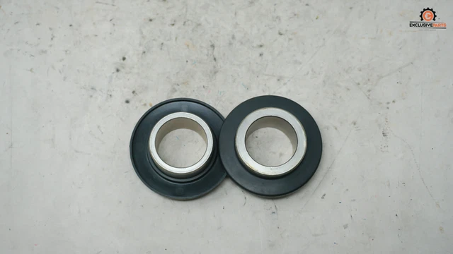 2006-07 Yamaha YZF R6 R1 OEM Front Wheel Axle Spacer