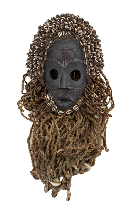 Superb Dan Mask Deangle Cowry Shells 21" H 2