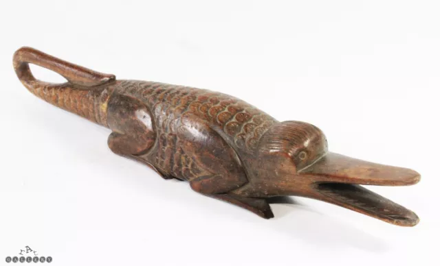 Georgian 18th / 19th C. Carved Wood Crocodile Nut Cracker c.1800