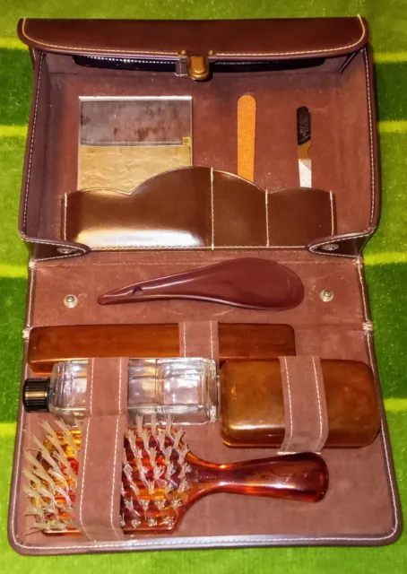 Men's vintage 9 piece travel vanity grooming kit collectible complete set
