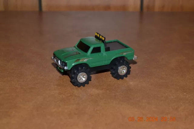 Schaper Green Toyota SR5 Battery Operated 4x4 Stomper