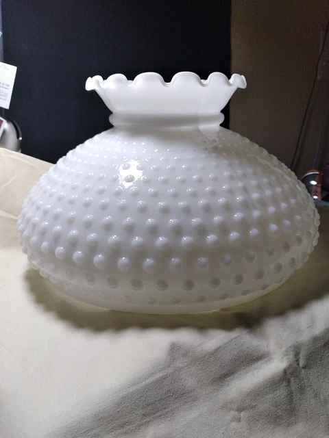 Beautiful Vintage Ruffled Top Milk Glass Hobnail GWTW Lamp Shade 11-3/4" Fitter