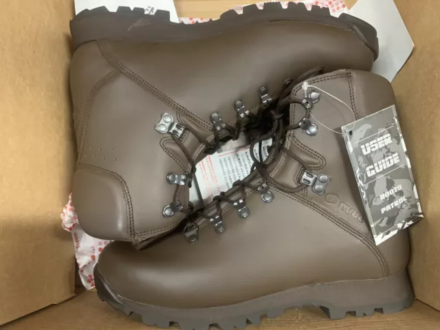 NEW ITURRI Defender Leather Patrol Boots British Army Issue Size 10M Military