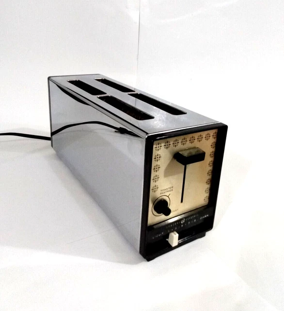 VINTAGE GENERAL ELECTRIC 4 slice Toaster Chrome Model A1T124 Tested