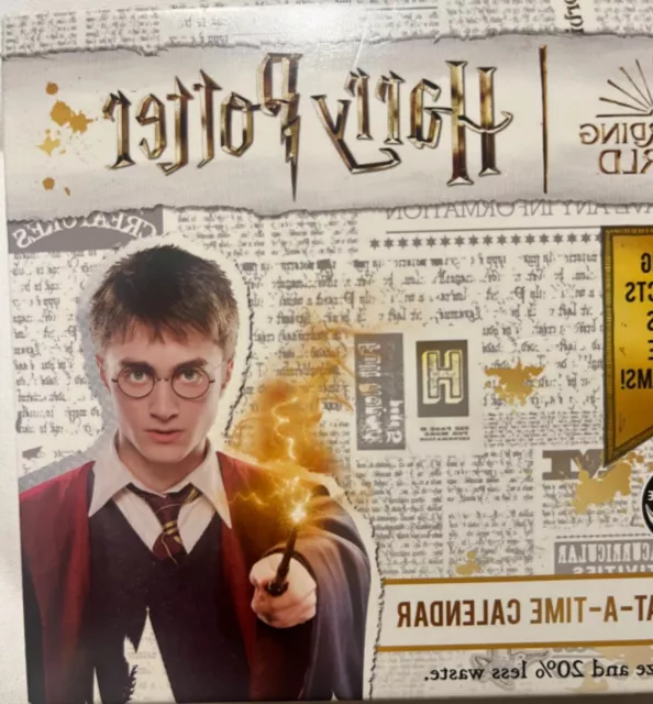 WIZARDING WORLD HARRY potter 2024 day at the time calendar 14.99