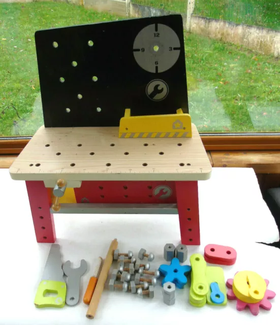 Jouet Garçon Établi En Bois Avec Elements De Construction Toy Boy Wood Workbench
