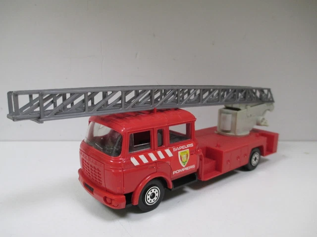 Berliet GBK Grande Echelle Magirus – Norev 1/43 – Pompiers Du Var