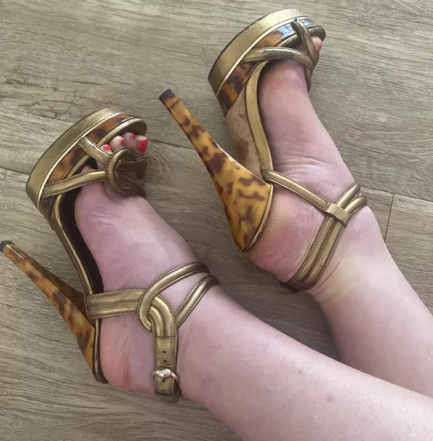 Gucci Metallic Bronze Leather Orchid Twist Tortoise Heel Heels Sandals 37.5 7