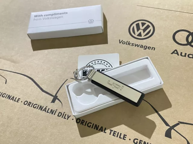 VW Amarok Keyring Key Fob Chain New Genuine OEM Volkswagen Zubehör Gift -  VW Parts International