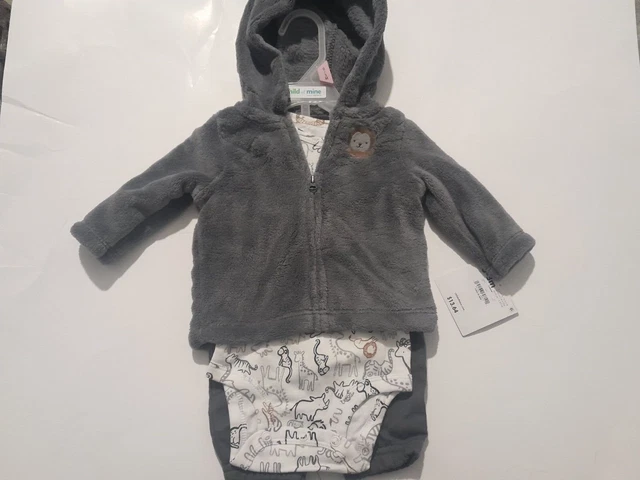 New Carters Baby Infant 3pc Set Size 0-3 Months Gray Pants Hooded Jacket