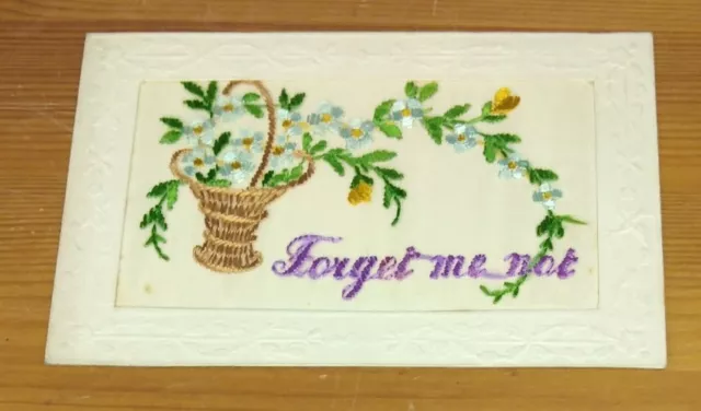 WW1 Embroidered Silk Postcard Forget Me Not  (G1C)