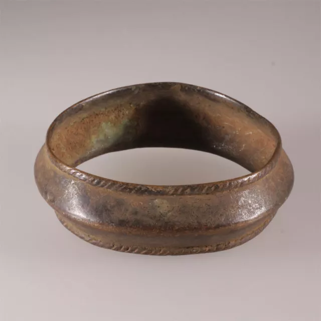 8014 Old Bracelet, Currency, Manilla