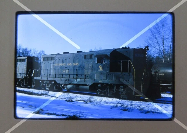 Original '65 Kodachrome Slide C&O Chesapeake Ohio 5739 GP7    41K12
