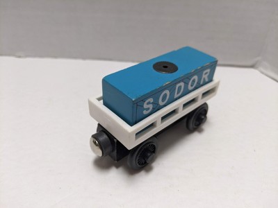 thomas wooden cargo car