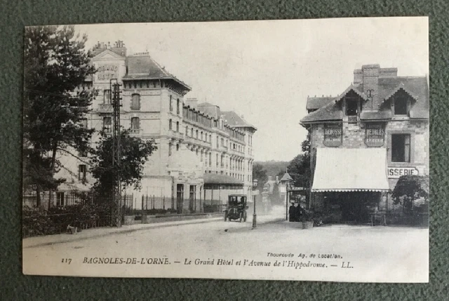 CPA. BAGNOLES DE L’ORNE. 61 - Le Grand Hôtel et l’Avenue de l’Hippodrome.
