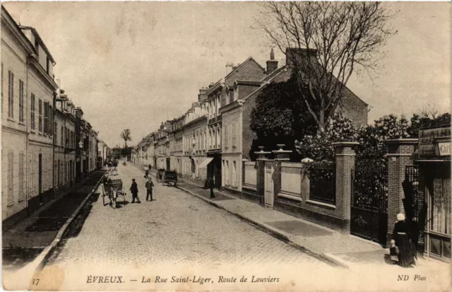 CPA EVREUX - La Rue St-Leger Route de LOUVIERS (392804)