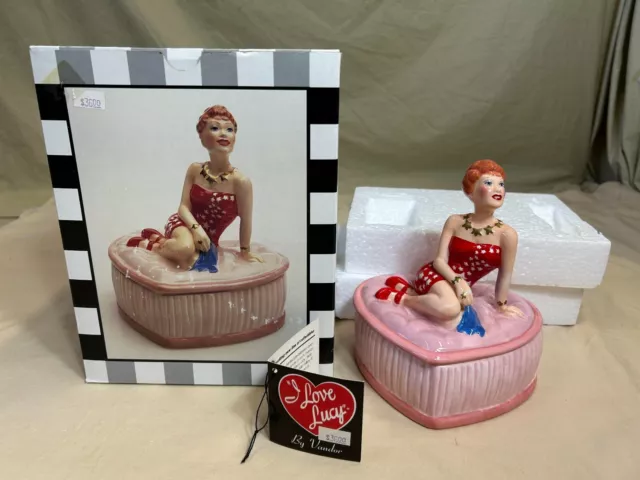 Vintage LUCILLE BALL "I Love Lucy" Star Spangled Glamour Box - 1996 Vandor NEW
