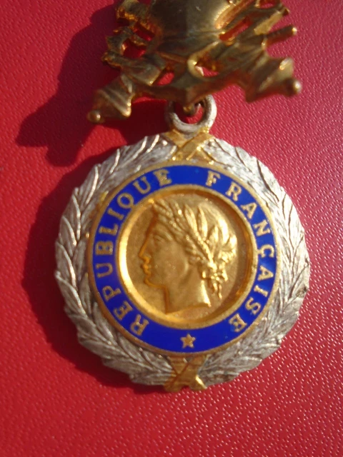 Médaille militaire - Geneawiki