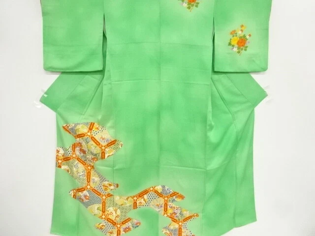 42018# Japanese Kimono / Antique Kimono / Embroidery / Cloud With Kikko & Fl