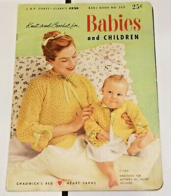 Abrigos J P Clarks de colección de punto y ganchillo para bebés y niños 1953