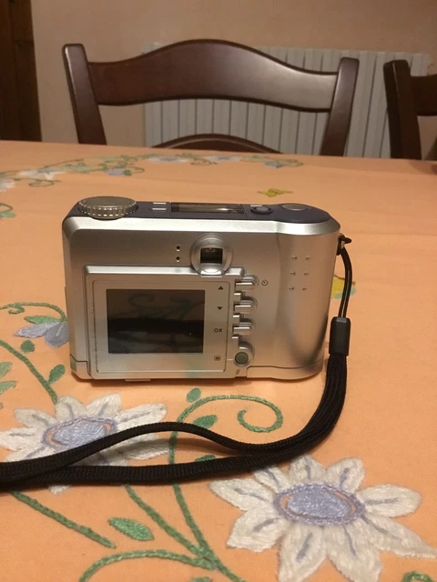 Macchina Fotografica Praktica Originale Color Argento Nella Sua Custodia Nera